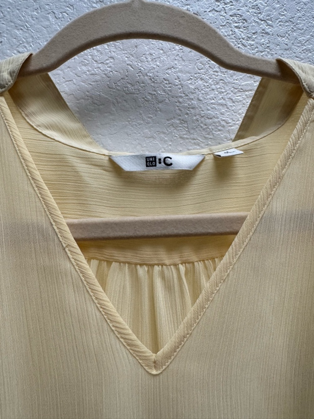 Uniqlo Pale Yellow Midi Dress - Picture 4 of 11